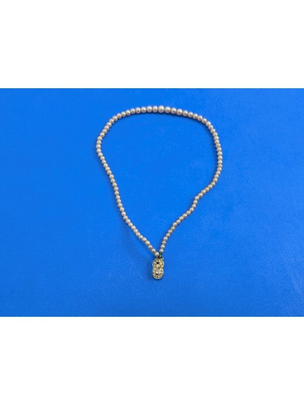 Vintage Pearl Silver Tone Rhinestone Clasp Necklace